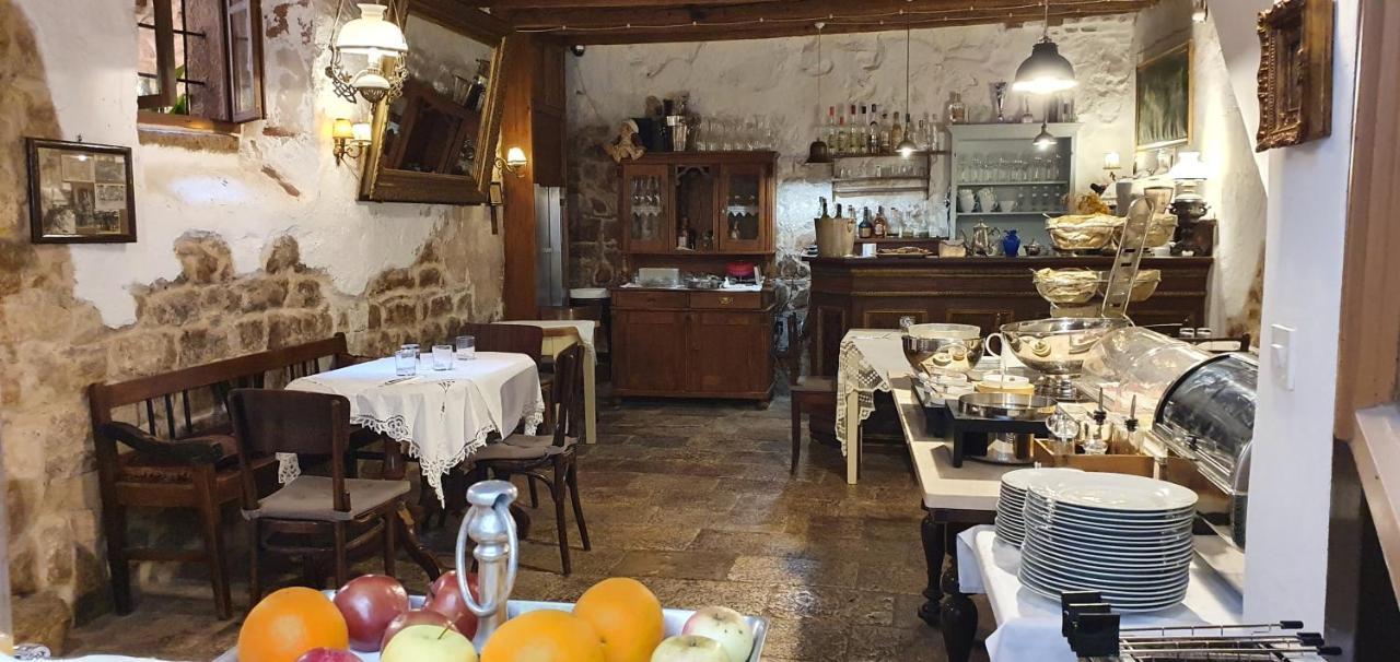 B&B Palace Basilico 1580. Rovinj Eksteriør billede